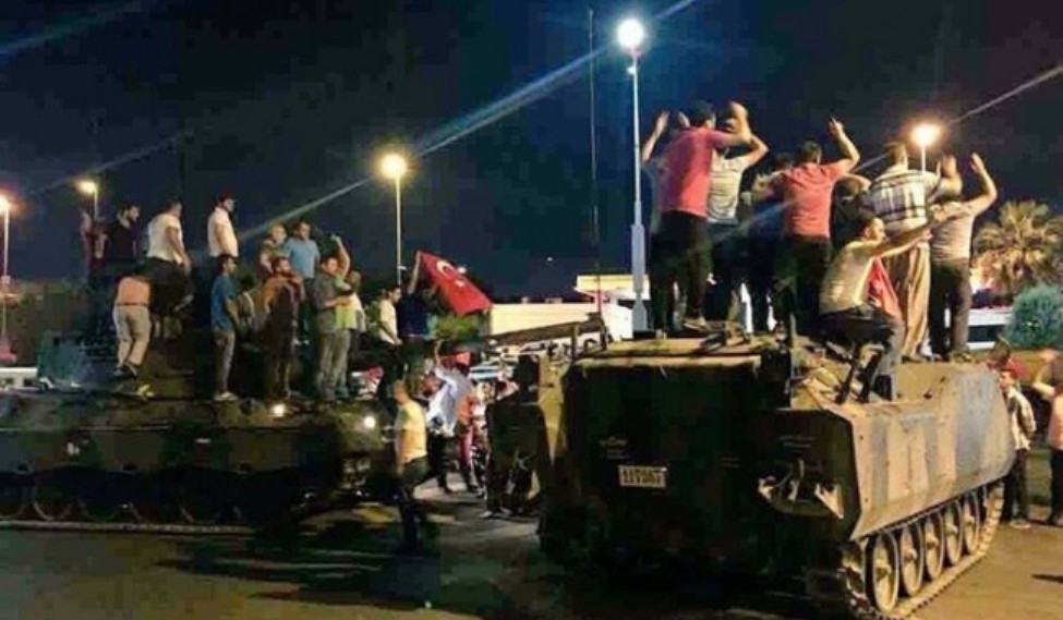 فشل الإنقلاب العسكري على الحكومة التركية
